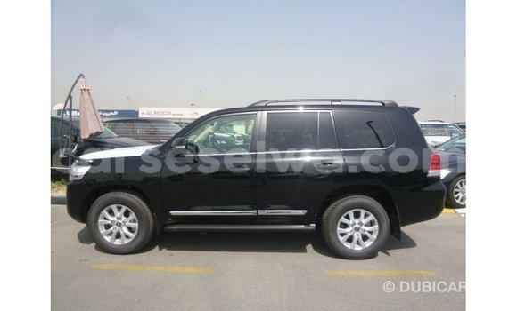 Buy Import Toyota Land Cruiser Black Car in Import - Dubai in East Mahé Buy Import Toyota Land Cruiser Black Car in Import - Dubai in East Mahé