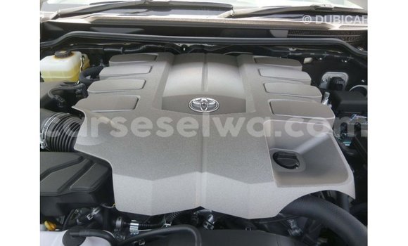 Buy Import Toyota Land Cruiser White Car in Import - Dubai in East Mahé Buy Import Toyota Land Cruiser White Car in Import - Dubai in East Mahé
