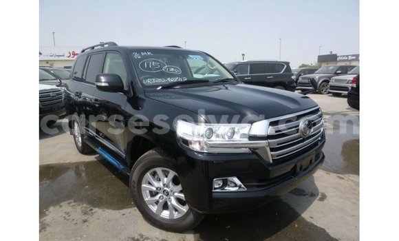 Buy Import Toyota Land Cruiser Black Car in Import - Dubai in East Mahé Buy Import Toyota Land Cruiser Black Car in Import - Dubai in East Mahé