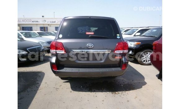 Buy Import Toyota Land Cruiser Other Car in Import - Dubai in East Mahé Buy Import Toyota Land Cruiser Other Car in Import - Dubai in East Mahé