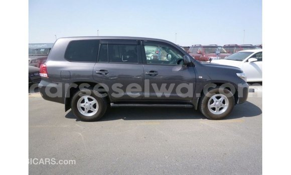 Buy Import Toyota Land Cruiser Other Car in Import - Dubai in East Mahé Buy Import Toyota Land Cruiser Other Car in Import - Dubai in East Mahé