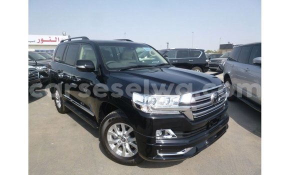 Buy Import Toyota Land Cruiser Black Car in Import - Dubai in East Mahé Buy Import Toyota Land Cruiser Black Car in Import - Dubai in East Mahé