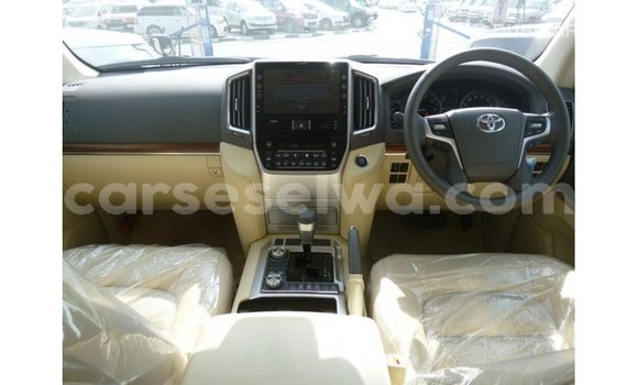 Buy Import Toyota Land Cruiser Black Car in Import - Dubai in East Mahé Buy Import Toyota Land Cruiser Black Car in Import - Dubai in East Mahé
