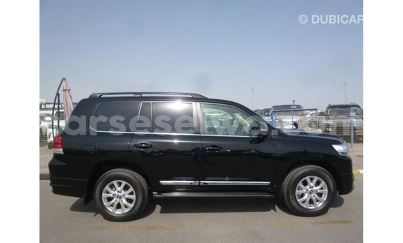 Buy Import Toyota Land Cruiser Black Car in Import - Dubai in East Mahé Buy Import Toyota Land Cruiser Black Car in Import - Dubai in East Mahé