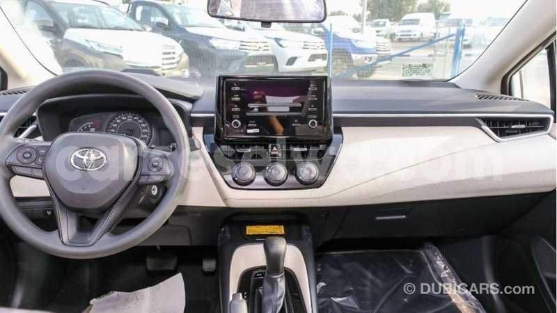 Big with watermark toyota corolla east mahe import dubai 6177