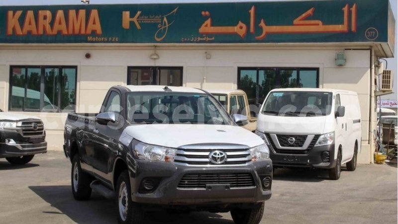 Big with watermark toyota hilux east mahe import dubai 6179
