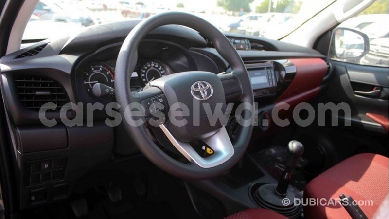 Big with watermark toyota hilux east mahe import dubai 6179