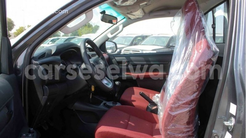 Big with watermark toyota hilux east mahe import dubai 6179