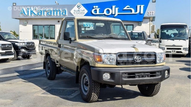 Big with watermark toyota land cruiser east mahe import dubai 6180