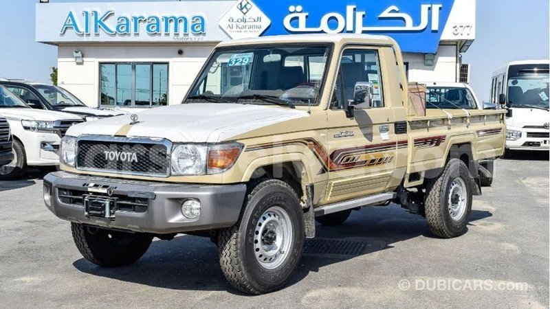 Big with watermark toyota land cruiser east mahe import dubai 6183