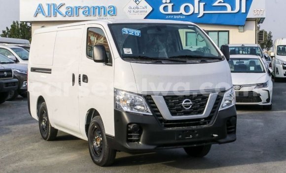 Acheter Import Voiture Nissan Urvan Blanc à Import - Dubai, East Mahé Acheter Import Voiture Nissan Urvan Blanc à Import - Dubai, East Mahé