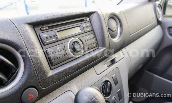 Acheter Import Voiture Nissan Urvan Blanc à Import - Dubai, East Mahé Acheter Import Voiture Nissan Urvan Blanc à Import - Dubai, East Mahé