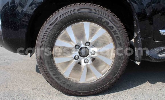 Acheter Import Voiture Toyota Land Cruiser Noir à Import - Dubai, East Mahé Acheter Import Voiture Toyota Land Cruiser Noir à Import - Dubai, East Mahé