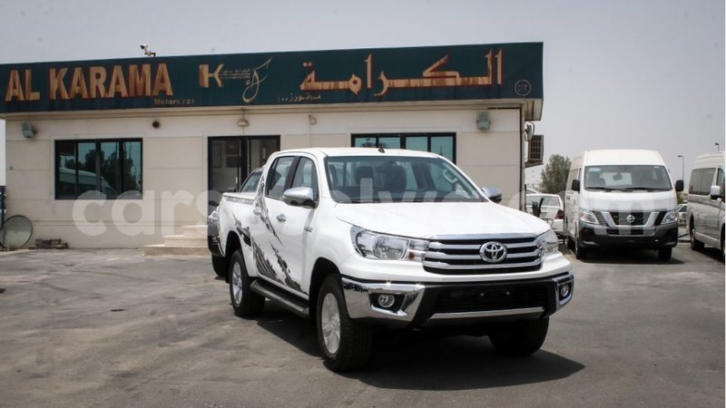 Big with watermark toyota hilux east mahe import dubai 6192