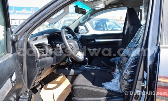 Acheter Import Voiture Toyota Hilux Autre à Import - Dubai, East Mahé Acheter Import Voiture Toyota Hilux Autre à Import - Dubai, East Mahé