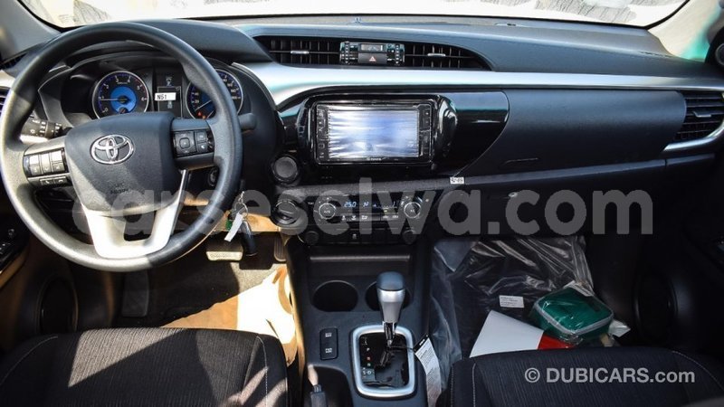 Big with watermark toyota hilux east mahe import dubai 6195