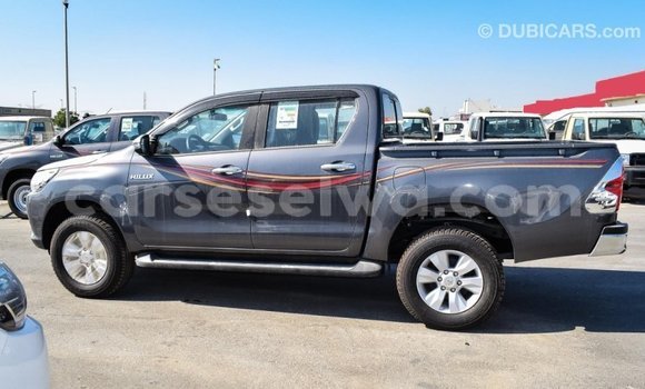 Acheter Import Voiture Toyota Hilux Autre à Import - Dubai, East Mahé Acheter Import Voiture Toyota Hilux Autre à Import - Dubai, East Mahé