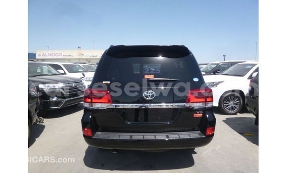Buy Import Toyota Land Cruiser Black Car in Import - Dubai in East Mahé Buy Import Toyota Land Cruiser Black Car in Import - Dubai in East Mahé
