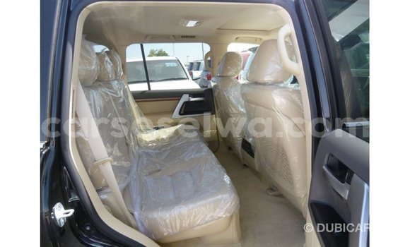 Buy Import Toyota Land Cruiser Black Car in Import - Dubai in East Mahé Buy Import Toyota Land Cruiser Black Car in Import - Dubai in East Mahé