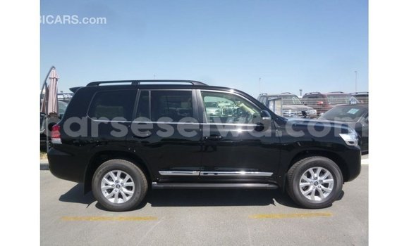 Buy Import Toyota Land Cruiser Black Car in Import - Dubai in East Mahé Buy Import Toyota Land Cruiser Black Car in Import - Dubai in East Mahé