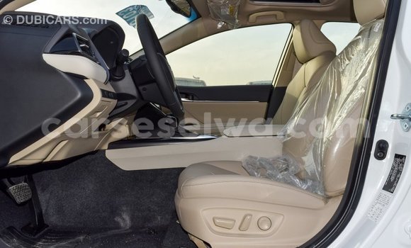 Buy Import Toyota Camry White Car in Import - Dubai in East Mahé Buy Import Toyota Camry White Car in Import - Dubai in East Mahé