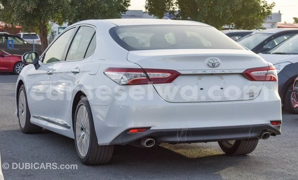 Buy Import Toyota Camry White Car in Import - Dubai in East Mahé Buy Import Toyota Camry White Car in Import - Dubai in East Mahé
