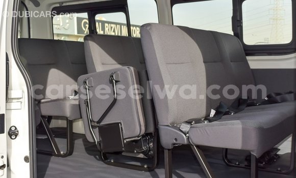 Buy Import Toyota Hiace White Car in Import - Dubai in East Mahé Buy Import Toyota Hiace White Car in Import - Dubai in East Mahé