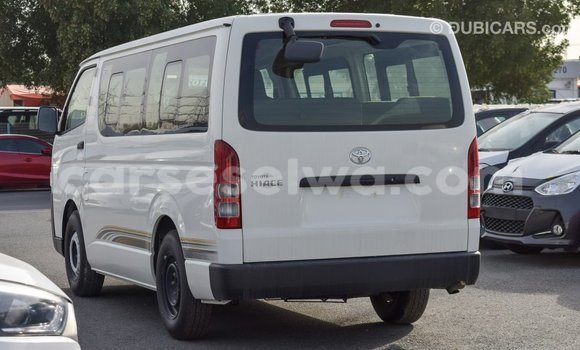 Buy Import Toyota Hiace White Car in Import - Dubai in East Mahé Buy Import Toyota Hiace White Car in Import - Dubai in East Mahé
