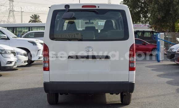 Buy Import Toyota Hiace White Car in Import - Dubai in East Mahé Buy Import Toyota Hiace White Car in Import - Dubai in East Mahé