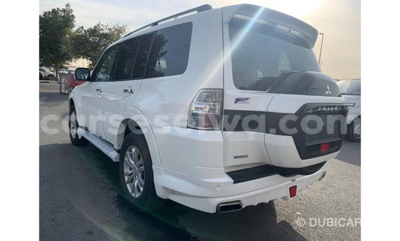 Buy Import Mitsubishi Pajero White Car in Import - Dubai in East Mahé Buy Import Mitsubishi Pajero White Car in Import - Dubai in East Mahé