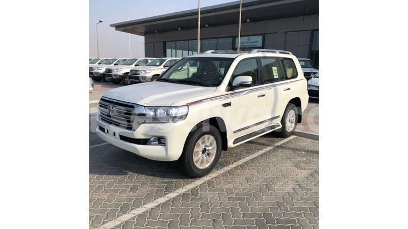 Big with watermark toyota land cruiser east mahe import dubai 6230