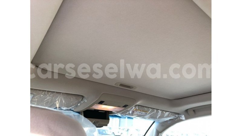 Big with watermark toyota land cruiser east mahe import dubai 6230