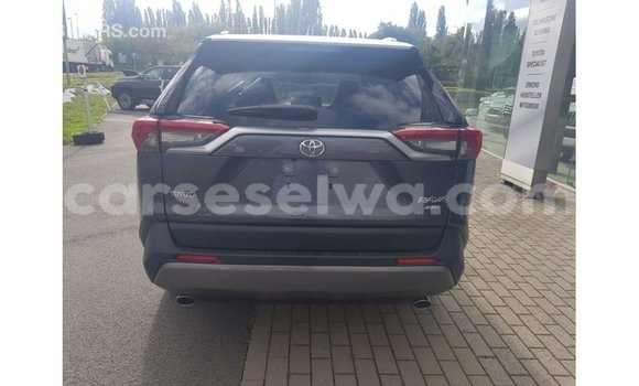 Buy Import Toyota RAV4 Other Car in Import - Dubai in East Mahé Buy Import Toyota RAV4 Other Car in Import - Dubai in East Mahé