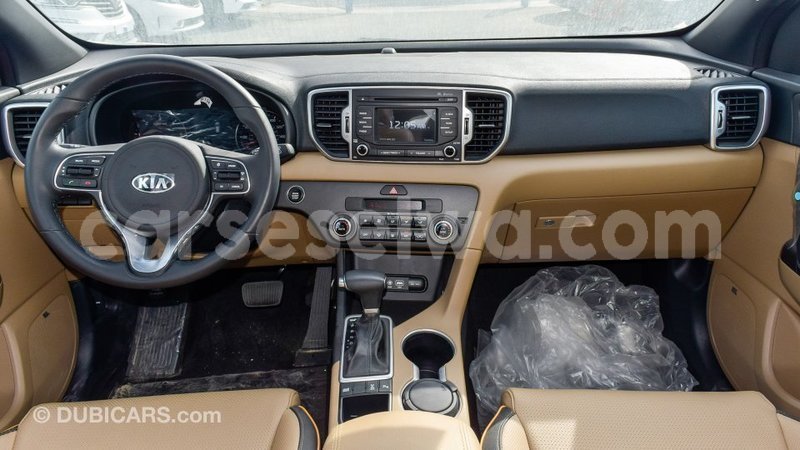 Big with watermark kia sportage east mahe import dubai 6236