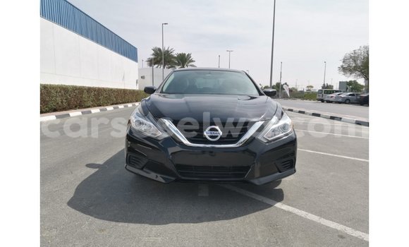 Acheter Import Voiture Nissan Altima Noir à Import - Dubai, East Mahé Acheter Import Voiture Nissan Altima Noir à Import - Dubai, East Mahé