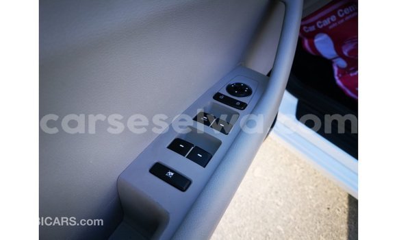 Acheter Import Voiture Hyundai Sonata Blanc à Import - Dubai, East Mahé Acheter Import Voiture Hyundai Sonata Blanc à Import - Dubai, East Mahé