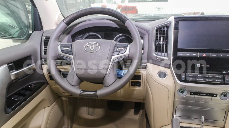 Big with watermark toyota land cruiser east mahe import dubai 6241