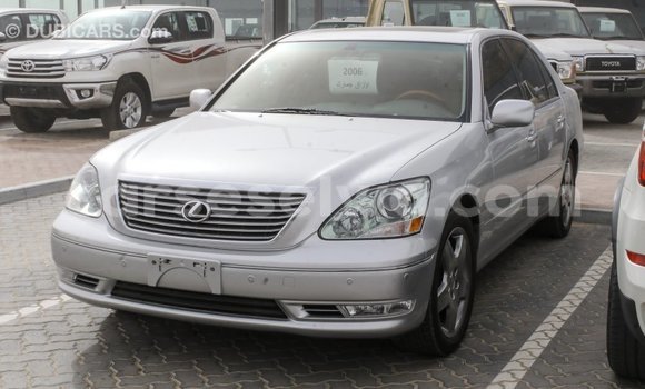 Acheter Import Voiture Lexus LS Autre à Import - Dubai, East Mahé Acheter Import Voiture Lexus LS Autre à Import - Dubai, East Mahé