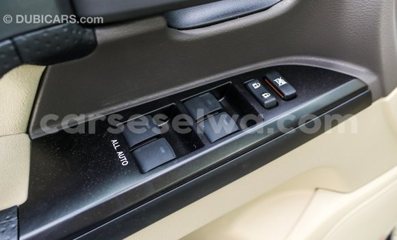 Buy Import Toyota Land Cruiser White Car in Import - Dubai in East Mahé Buy Import Toyota Land Cruiser White Car in Import - Dubai in East Mahé