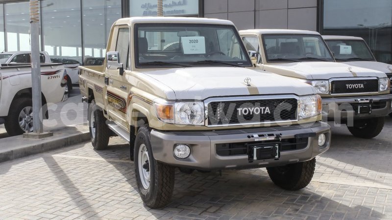 Big with watermark toyota land cruiser east mahe import dubai 6247