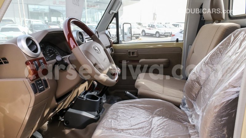 Big with watermark toyota land cruiser east mahe import dubai 6247