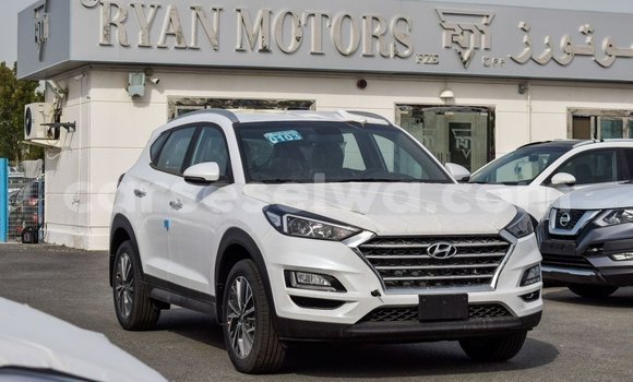 Acheter Import Voiture Hyundai Tucson Blanc à Import - Dubai, East Mahé Acheter Import Voiture Hyundai Tucson Blanc à Import - Dubai, East Mahé