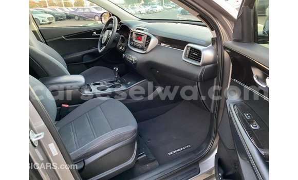 Acheter Import Voiture Kia Sorento Autre à Import - Dubai, East Mahé Acheter Import Voiture Kia Sorento Autre à Import - Dubai, East Mahé