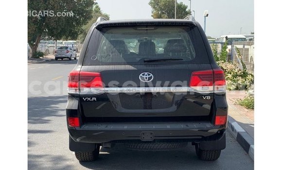 Buy Import Toyota Land Cruiser Black Car in Import - Dubai in East Mahé Buy Import Toyota Land Cruiser Black Car in Import - Dubai in East Mahé