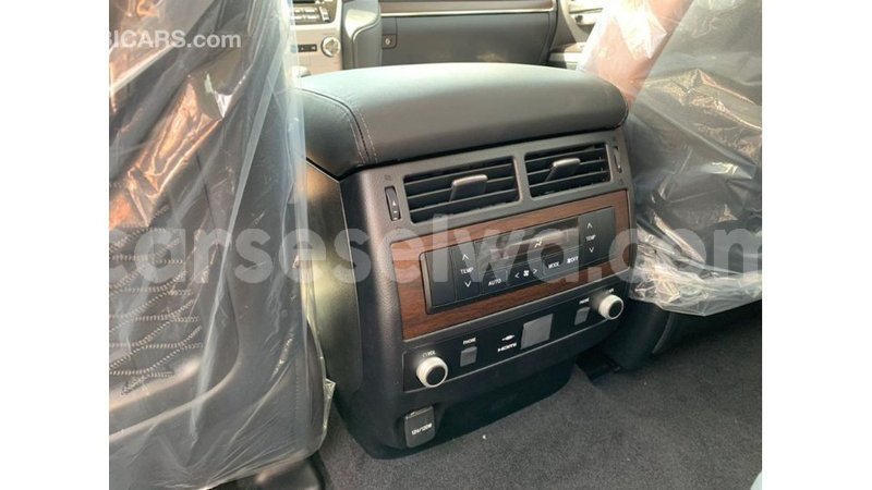 Big with watermark toyota land cruiser east mahe import dubai 6257