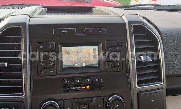 Acheter Import Voiture Ford Club Wagon Rouge à Import - Dubai, East Mahé Acheter Import Voiture Ford Club Wagon Rouge à Import - Dubai, East Mahé