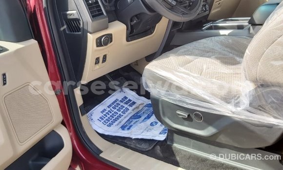 Acheter Import Voiture Ford Club Wagon Rouge à Import - Dubai, East Mahé Acheter Import Voiture Ford Club Wagon Rouge à Import - Dubai, East Mahé