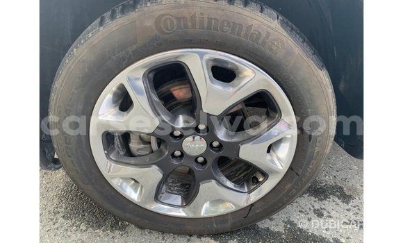 Acheter Import Voiture Jeep Compass Blanc à Import - Dubai, East Mahé Acheter Import Voiture Jeep Compass Blanc à Import - Dubai, East Mahé