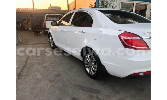 Acheter Import Voiture Geely Emgrand 7 Blanc à Import - Dubai, East Mahé Acheter Import Voiture Geely Emgrand 7 Blanc à Import - Dubai, East Mahé