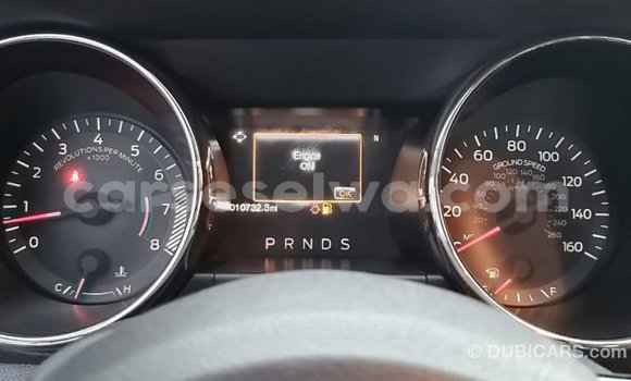 Acheter Import Voiture Ford Mustang Rouge à Import - Dubai, East Mahé Acheter Import Voiture Ford Mustang Rouge à Import - Dubai, East Mahé